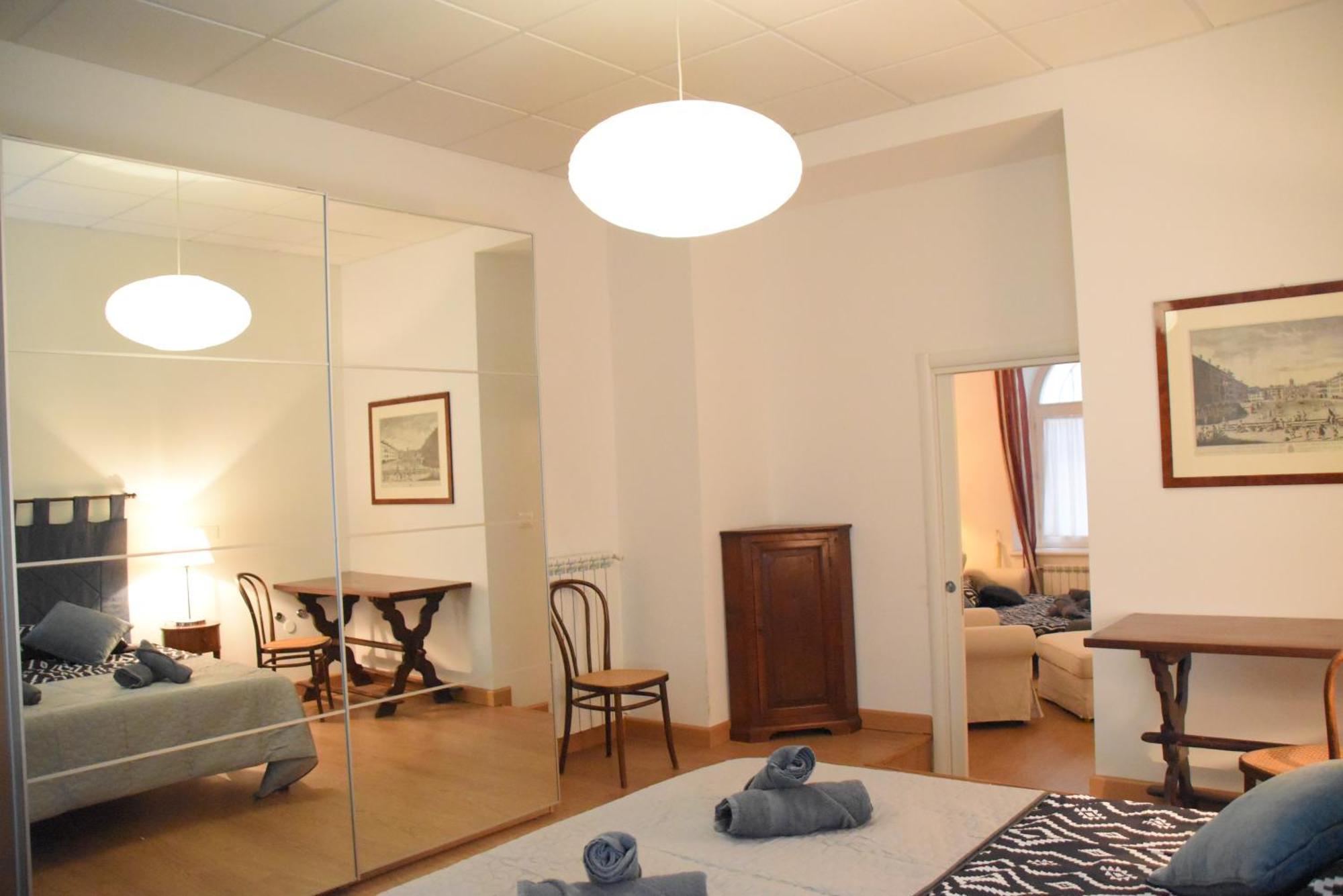 Loft With Private Parking Apartment Триест Екстериор снимка