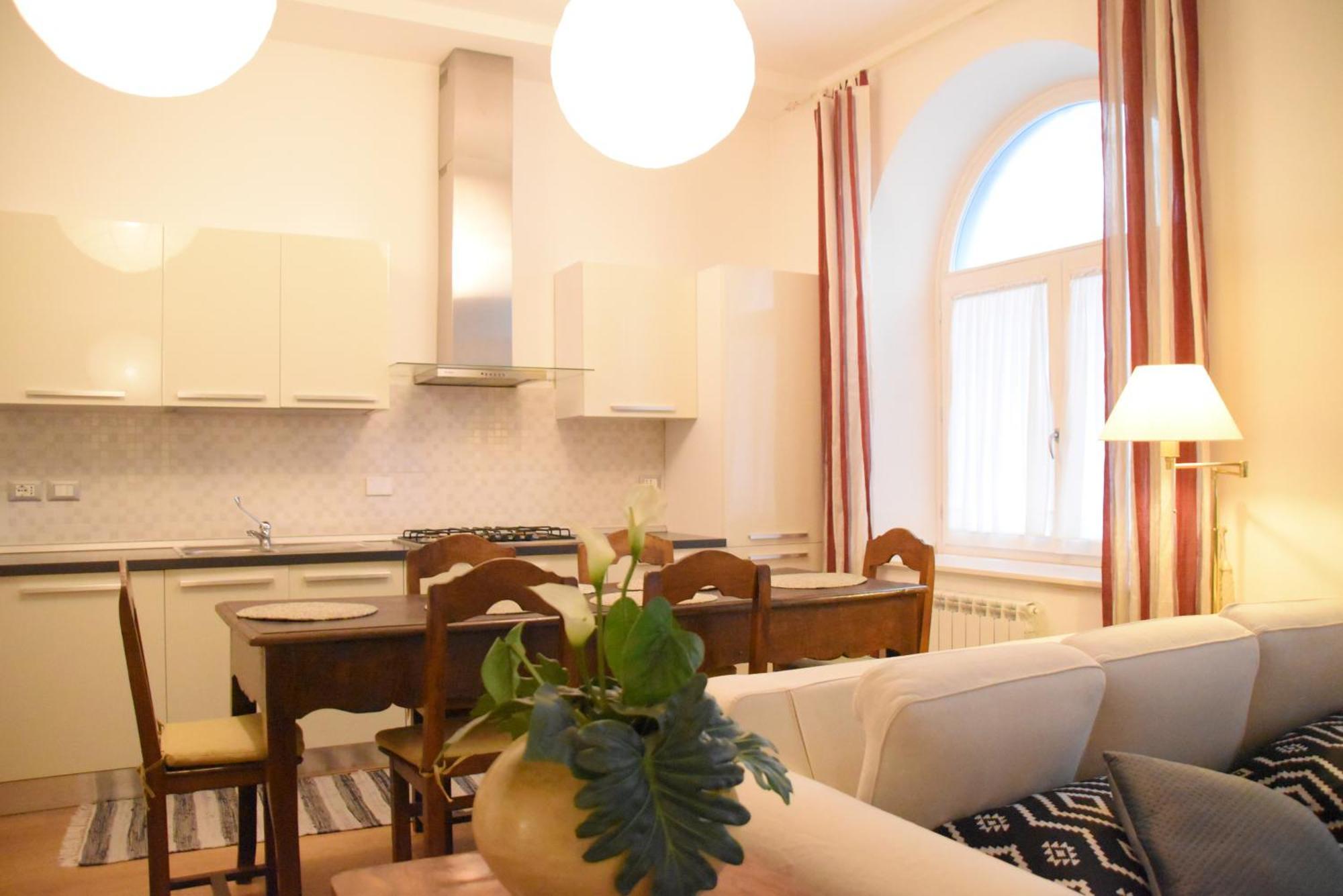Loft With Private Parking Apartment Триест Екстериор снимка