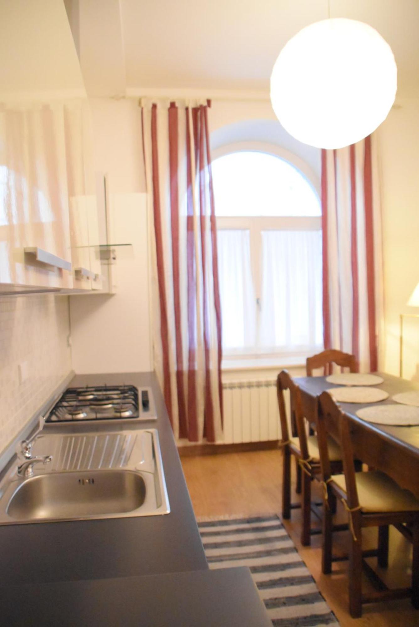Loft With Private Parking Apartment Триест Екстериор снимка