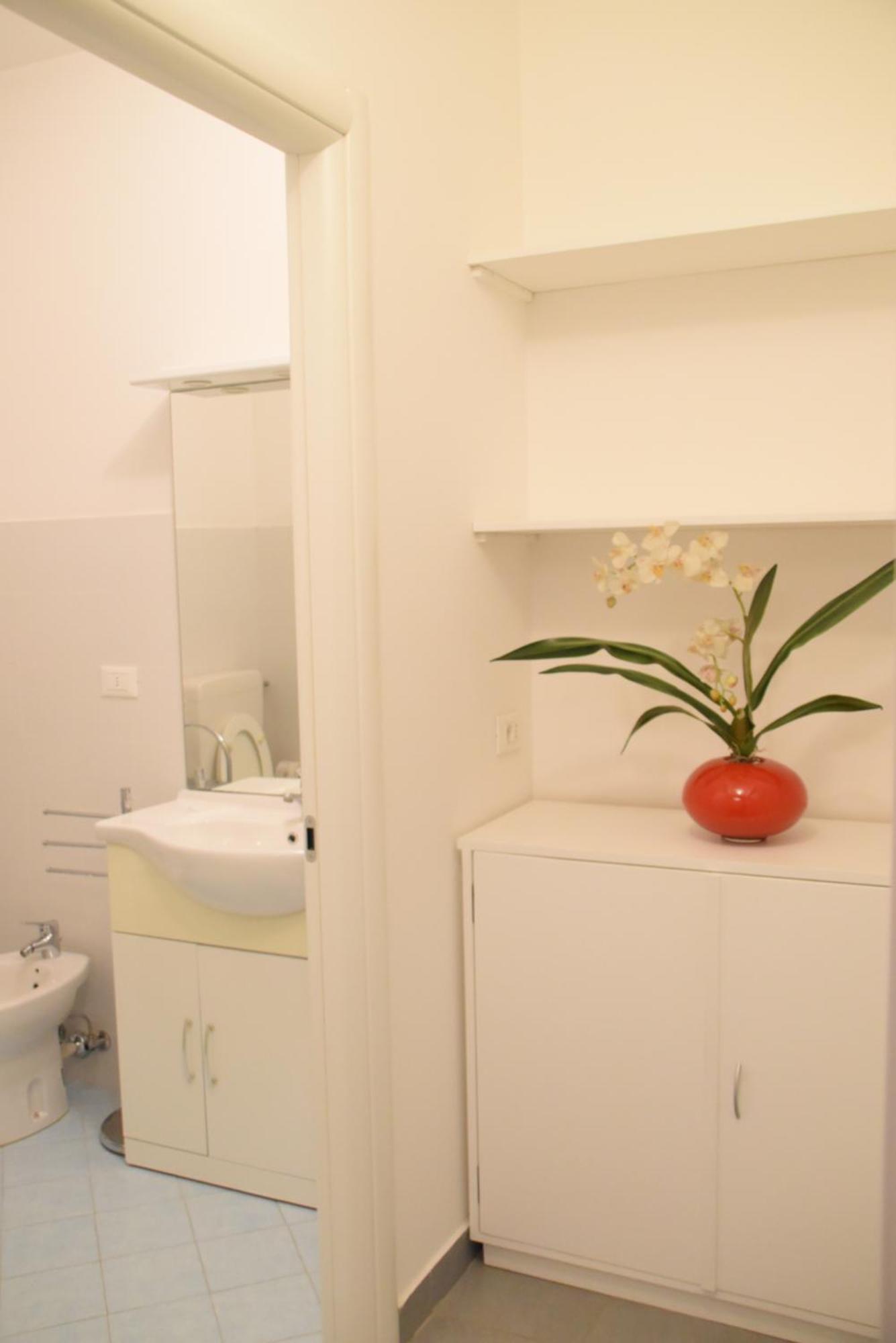 Loft With Private Parking Apartment Триест Екстериор снимка