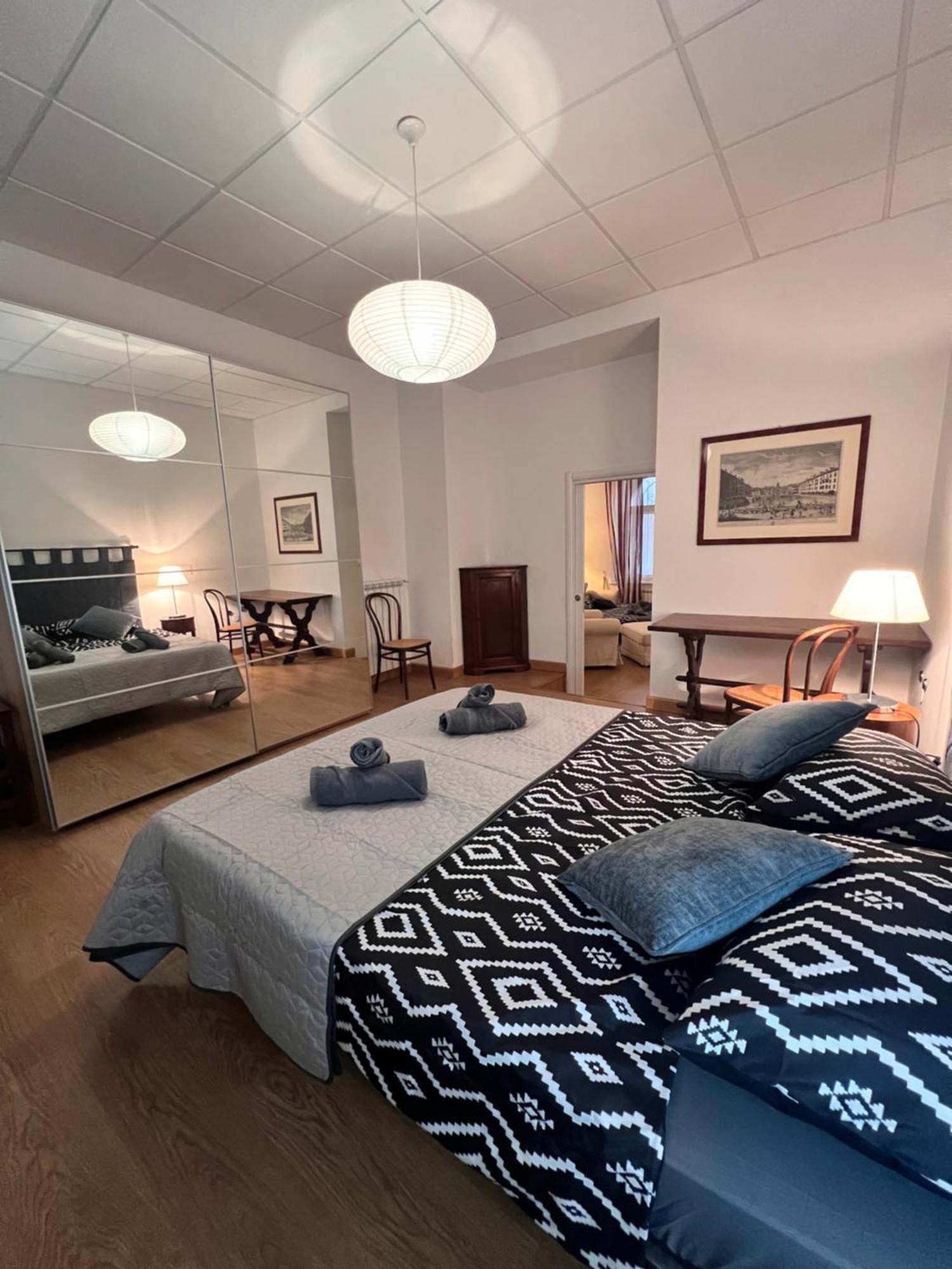 Loft With Private Parking Apartment Триест Екстериор снимка